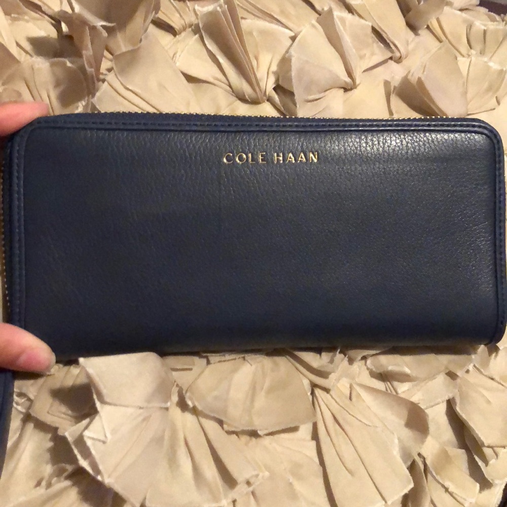 Cole haan navy blue wallet